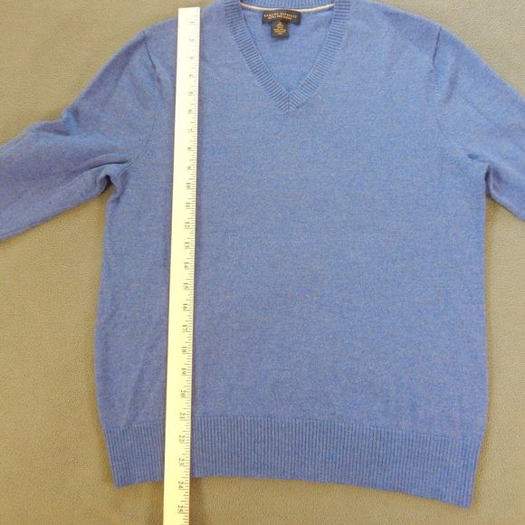 Banana Republic Men Sweater Medium Blue 100% Extra Fine Merino Wool VNeck Jumper - Picture 3 of 8